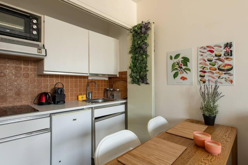 Montparnasse - Cozy Apartment In Montparnasse District Parigi Esterno foto