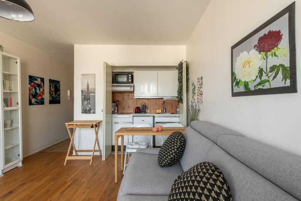 Montparnasse - Cozy Apartment In Montparnasse District Parigi Esterno foto
